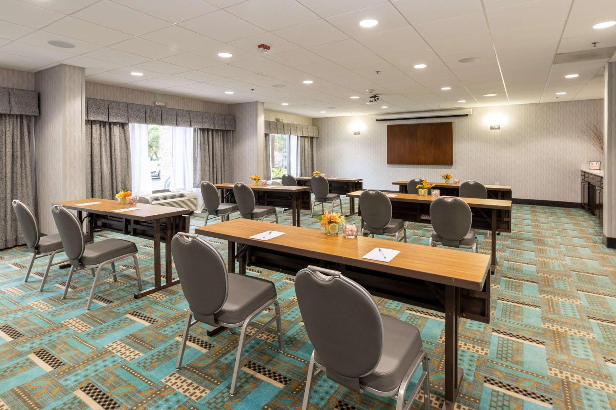 Hampton Inn Columbia I-26/Harbison Blvd Exteriör bild