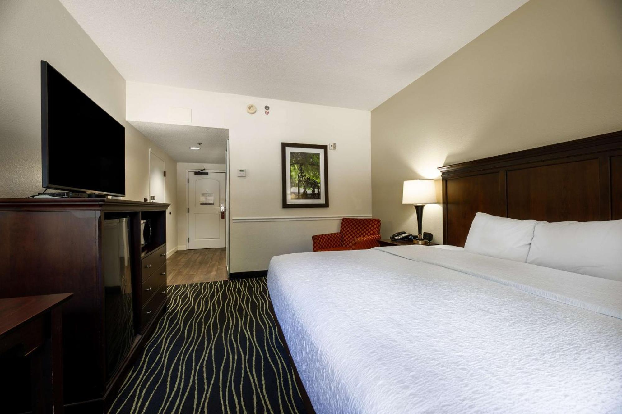 Hampton Inn Columbia I-26/Harbison Blvd Exteriör bild